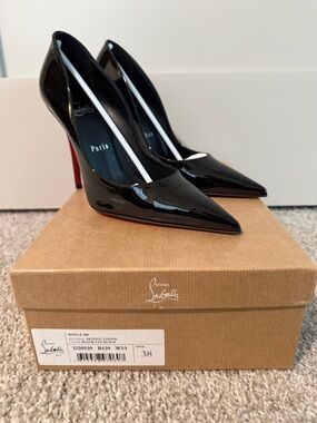 Christian Louboutin Miss Z 100 Black Patent Pump